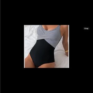 Women’s One Piece Swimwear Large